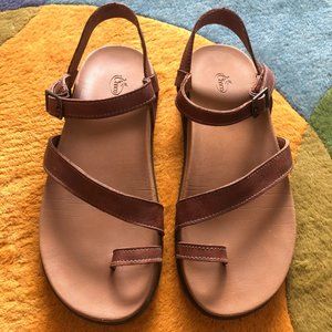 Women's Leather Tulip Chacos